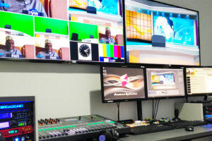 DM TV Studio Smart - Control Room 1