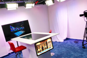 DM TV Studio Basic - TV Set 4